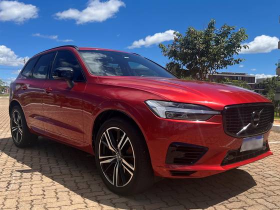 VOLVO XC60 2.0 T8 HYBRID R-DESIGN AWD GEARTRONIC